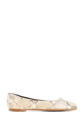 CHLO WOMAN BEIGE FLATS