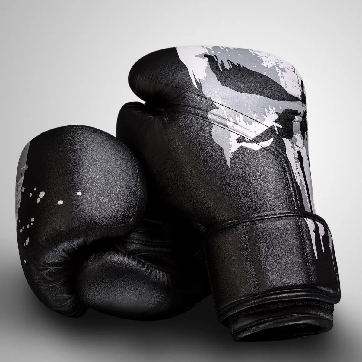 HAYABUSA "THE PUNISHER" BOXING GLOVES