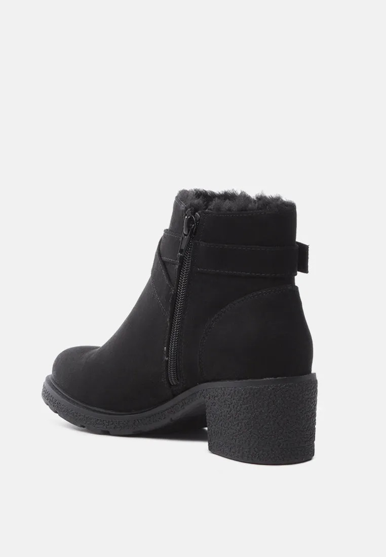 Mali Fur Collared Solid Ankle Boots