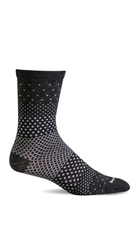 Plantar Ease Crew Black Dotted (Women's size scale)