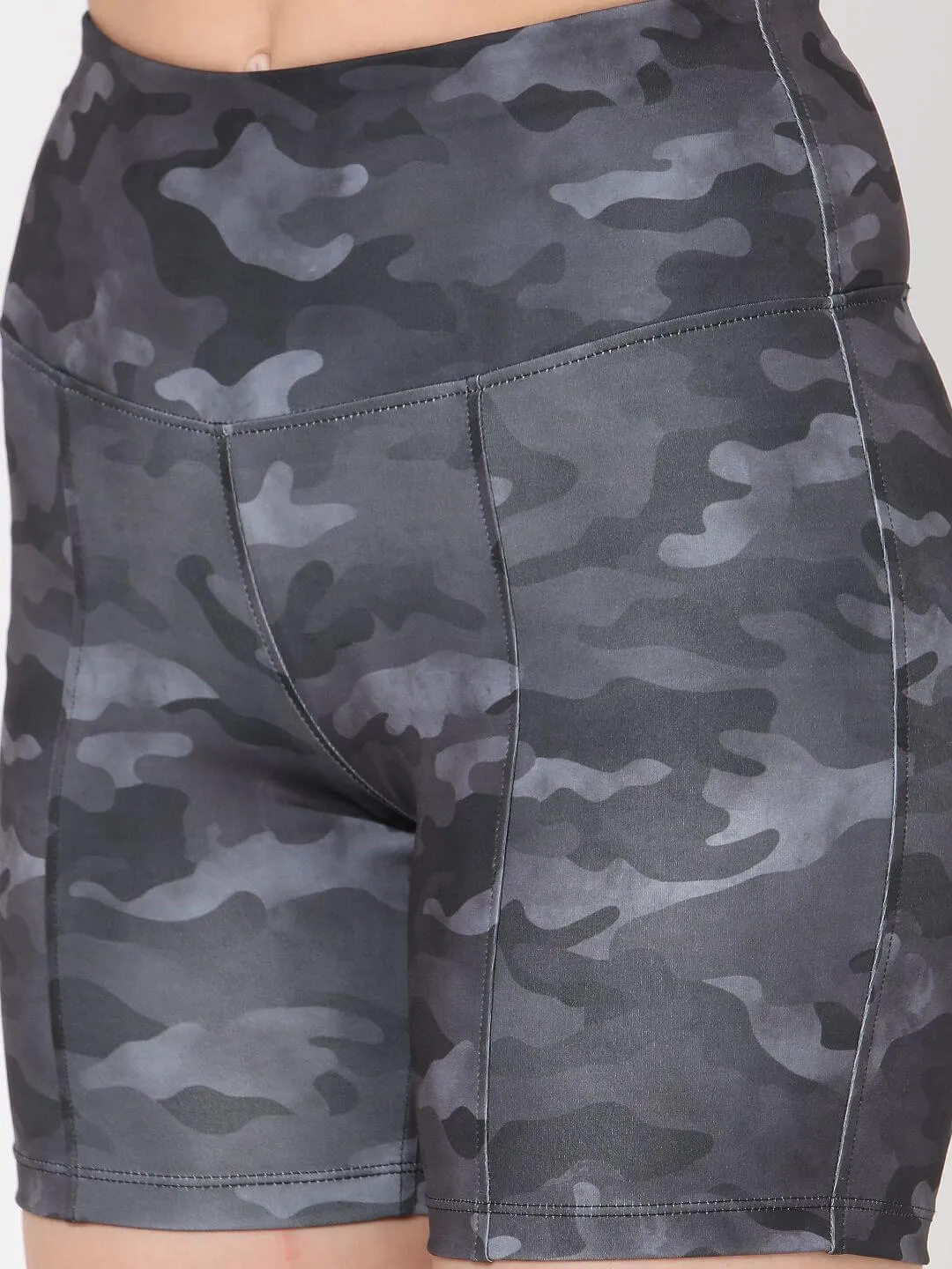 Rider Shorts Dark camo