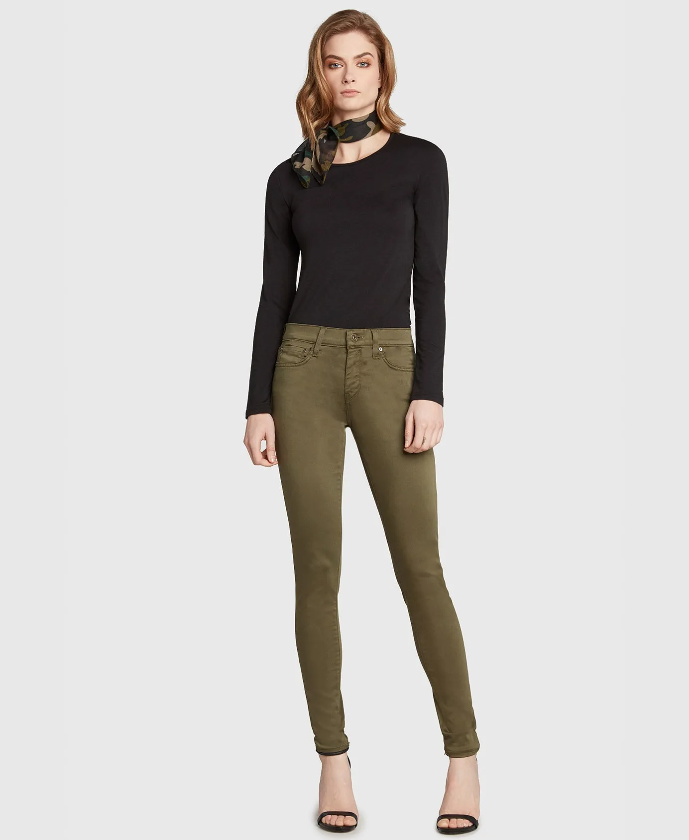 the DREAMER in Olive Sateen